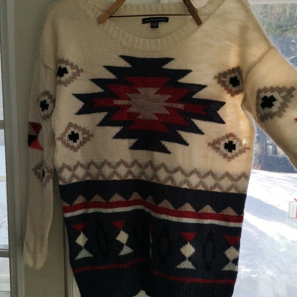 American Eagle Tribal Print Sweater